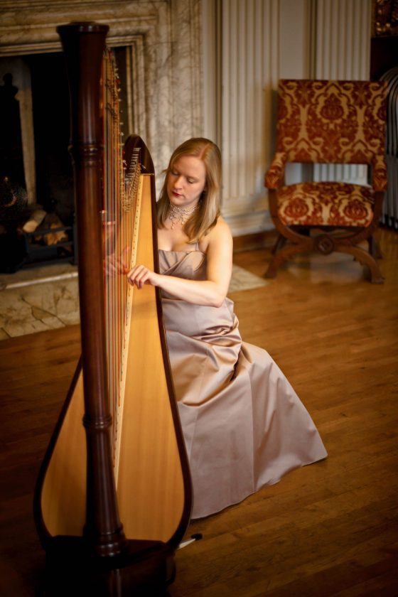 Cambridge Harpist Rebecca for Hire